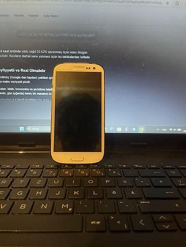 Samsung I9300 Galaxy S3, 16 ГБ, цвет - Белый, Сенсорный