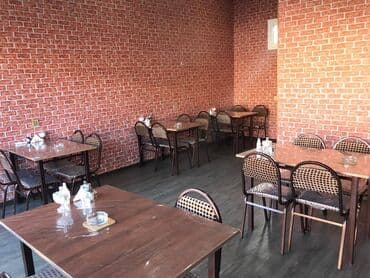 novxani restoranlar: Razində 40 kv.m sahəsi olan, bütün avadanlıqlarla təmin olunan, yol — 1