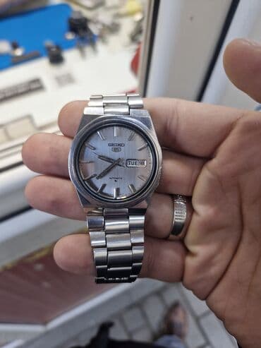 bmw 5 серия 528e at: Seiko 5 automotic Original seiko saatı,1980-ci illərə məxsus — 1