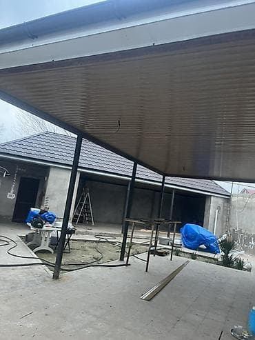 həyət dizaynı: PVC və metal profilli tavan/soffit obşivkası və dam altı üzlənməsi — 1