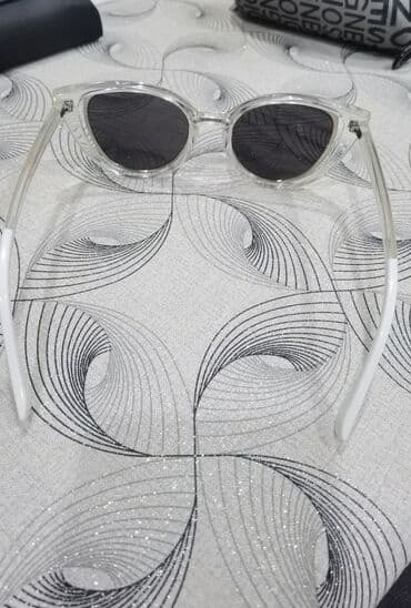 qadın gün eynəkləri: Təzə. 30 Azn — 2