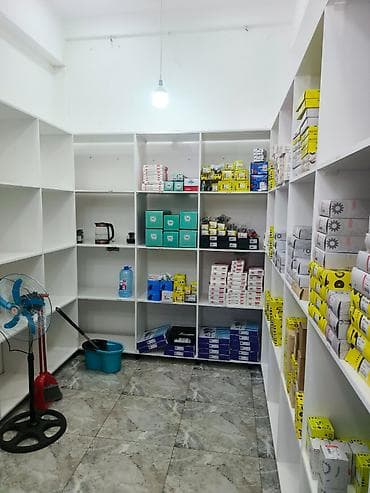 dolab ofis: 10 gün istifadə olunmuyub heç yenidir. qiymət 2000 azn — 4