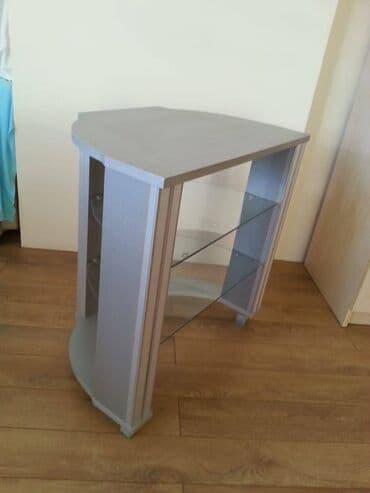 Televizor altlığı