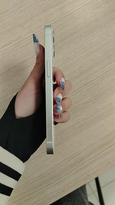 airpods ucuz: IPhone 13, 128 GB, Ağ, Face ID — 3