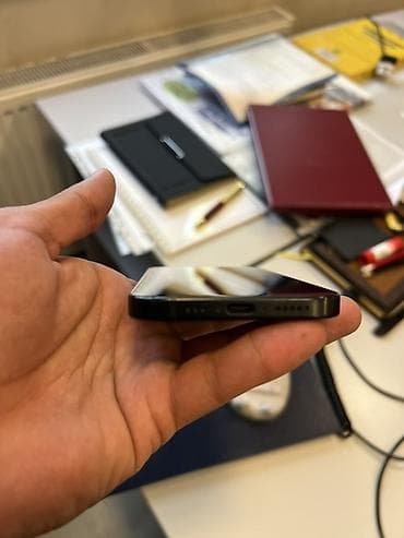 iphone şunuru: IPhone 15, 128 GB, Qara, Face ID — 5