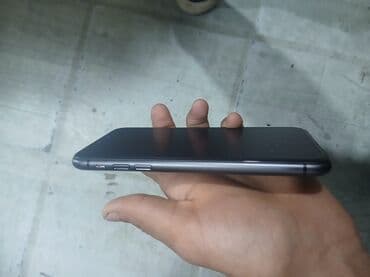 vip iphone 11: IPhone 11, 64 GB, Qara, Face ID — 5