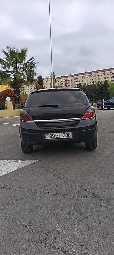 opel astra oturacaqlar: Opel Astra: 1.3 l | 2008 il 292840 km Hetçbek — 2