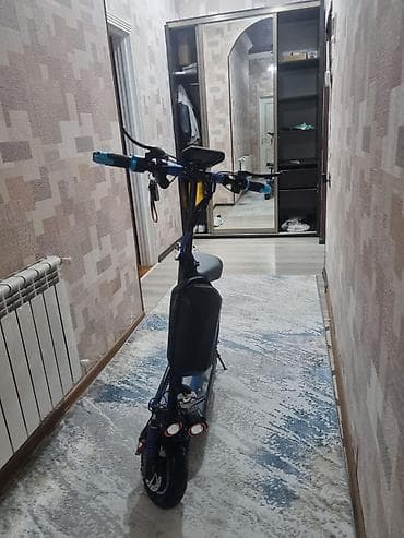 qaz 31 105: Elektrikli skuter – güclü, oturacaqlı model Xüsusiyyətlər:Skuter tam — 1