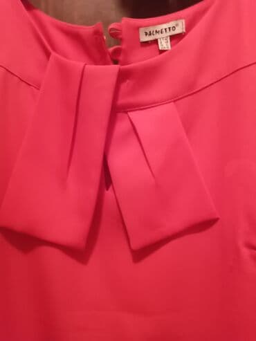 коктейльные платья в баку: Çəhrahı rəngdə dəbli klassik don.Çox əla vəziyyətdədir. 2 dəfə — 1