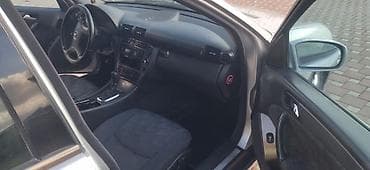 Nəqliyyat: Mercedes-Benz C-Class: 2.7 l | 2002 il Sedan — 9