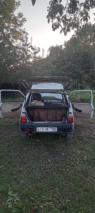 30 kuza: VAZ (LADA) 1111 Oka: 0.1 l | 1999 il 249000 km Hetçbek — 1