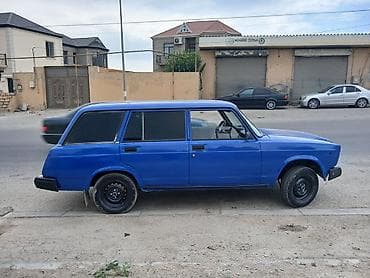 disk qabi: Model: Lada 2104 (universal kuzov) Rəng: Göy Kuzov: 5 qapılı universal — 3