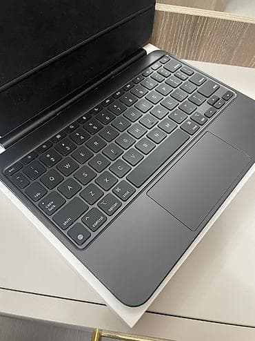 macbook apple: Apple iPad pro 13 m4 m5 Magic Keyboard – qara rəng amerikadan — 4