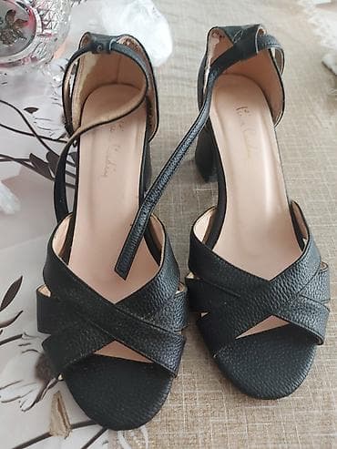 Pierre Cardin qadın sandaleti - Rəng: qara38 ölçülü - Model: açıq