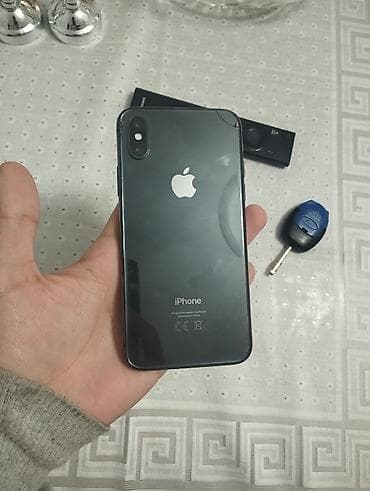 telefon iphone 11: IPhone X, 64 GB, Qara, Simsiz şarj — 2