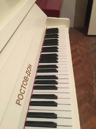 piano dersleri baki: Pianino Rusya stehsalı. Cadırılma və köklənmə qiymətə Daxildi. Zəmanət — 1
