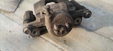 Ötürücü qutuların detalları: Avtomobil üçün ön disk əyləc kaliperi - Tək porşenli, sürüşən bələdçi — 4