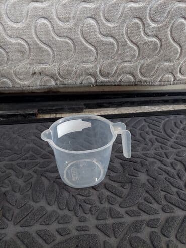 Bitkilər: Ölçu qablari 500 ml 1 litr 2 litr 3 litr 5 litr ferqli olculerde var — 1