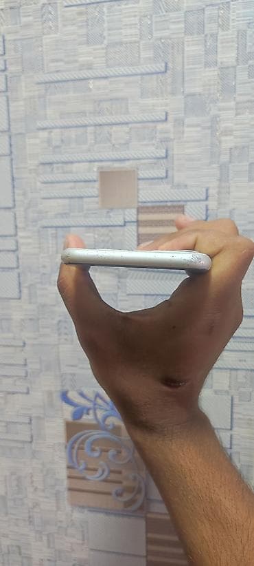 IPhone 11, Ağ, Face ID — 5