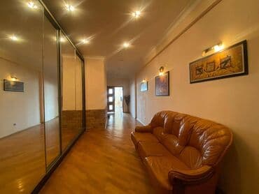 bakixanovda kiraye evler 2024: Xətai metrosuna yaxin yerləşən ümumi sahəsi 150 kv,m olan, 3 otaqli — 4