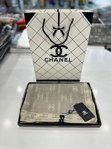 Плащи: Brend şallar – hədiyyə qutusunda - Chanel naxışlı şal: Klassik ikiqat — 1