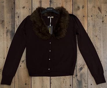 pencek turk dilinde: Qadın jaketi Yenidir, etiketi üzərində, geyinilməyib. Çatdırılma — 1