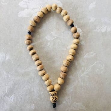 yuxuda sac rezini gormək: Təsbeh əl işidi Təzədi. Dağdağan ağacınnan hazırlanıb. Bilənlər bilir — 1