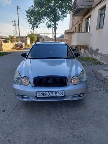 qaz start maşın: Hyundai Sonata sedan – gümüşü rəngdə, avtomatik transmissiya — 3