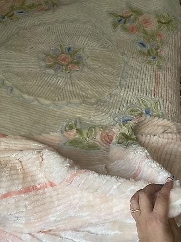 bamboo tekstil: Yataq üçün Yeni Xovlu rəng - Bej Yataq örtüyü, Ünvandan götürmə — 4
