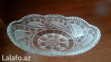 Oyukdur ve derindir. ela veziyyetde. sovet vaxtdan qalma lodka. 2