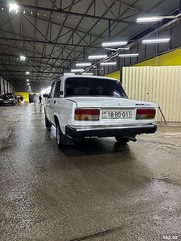 vaz 21 07 satisi: Salam nömrə satılır .Ətraflı məlumat üçün zəng və ya whatsappda — 1