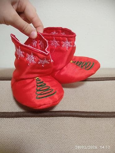 qirmizi don: Yeni il və Novruz geyimidir.Geyim 1-2 yaşlı uşaq üçündür.Heç — 2