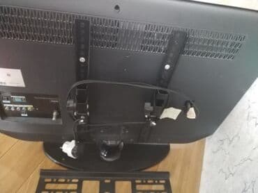 кронштейн для тв: İşlənmiş Televizor Samsung LED ekran 82" Ünvandan götürmə — 3
