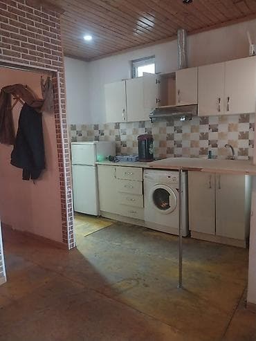 Kirayə otaqlar: Hər şəraiti olan səliqəli və rahat həyət evi kirayə verilir. ✔️ Su — 7