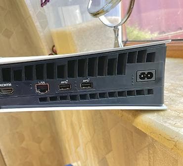 PS5 (Sony PlayStation 5): PlayStation 5 Slim 1TB Həm texniki həm zahiri Çox ideal — 5