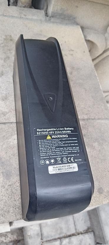 Salam Original Samsung batareyası satıram 3 aydır alınıb. 750 manata