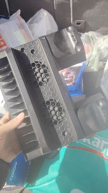 Mətbəx texnikası: PlayStation aksesuarları paketi - PS4/PS5 üçün şaquli stend və — 1