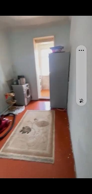 qalada kiraye ev: 2Otaq 3otaga düzəlmə.Ev mikrorayondadir — 3