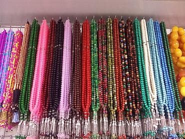 paketler: Məhsul: İslam aksessuarları və hədiyyə dəstləri Təsvir: - Avtomobil — 5