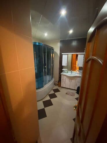 sabuncuda satılıq evler: Bakıxanov qəs., 4 otaqlı, Yeni tikili, 170 kv. m — 10