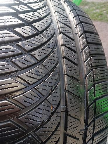 Водный транспорт: Шина Kumho 245 / 45 / R 18 — 1