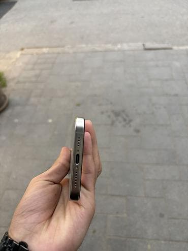 ikinci el 13 pro max: IPhone 15 Pro Max, 256 GB, Natural Titanium, Simsiz şarj, Face ID — 7