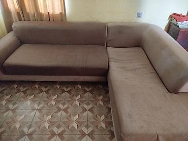 2 ci əl stol: Künc divan, İşlənmiş, Açılmayan, Bazasız, Parça, Çatdırılma yoxdur — 1