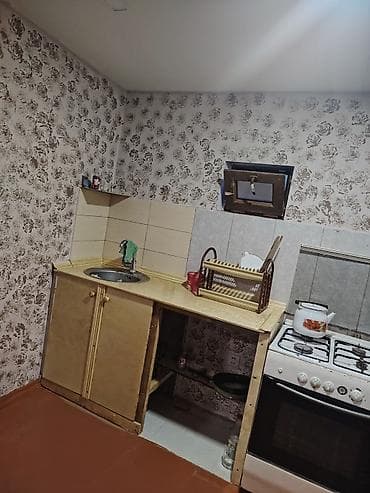 kirayə evlər nefcilər: Kirayə üçün həyət evi addelnidi ev Savxoz ramana qesebesinde yerlesir — 10