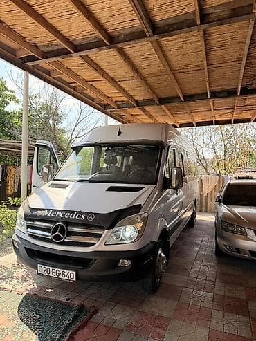 Mercedes-Benz Sprinter: 2.2 l | 2012 il Mikroavtobus