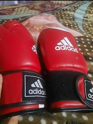 Əlcəklər: Adidas boks əlcəkləri 10razmer çox az işlənib yırtığı söküyü yoxdur — 3