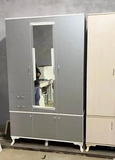 Ev üçün mebel: Güzgülü üçqapılı paltar şkafı - Modellər: açıq krem, ağ və müxtəlif — 5