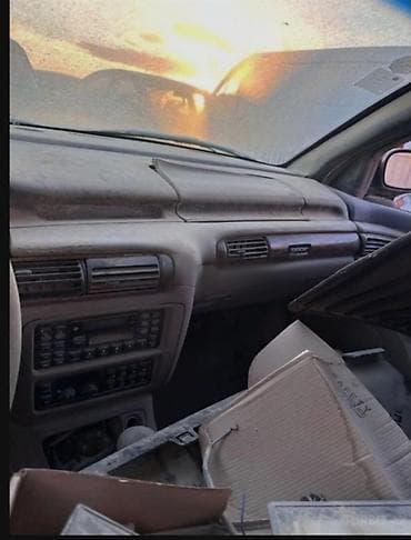 Avtomobil satışı: Chrysler Vision: 3.5 l | 1997 il 195000 km Sedan — 7