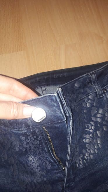 cins salvarlar ve koynekler: Jeans Fabrika razmer M — 6