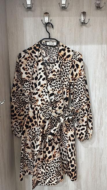 donlar ucuz: - Qızılı parlaqlığa malik, tünd boz-qızılı tonlarda, tək çiyinli gecə — 5